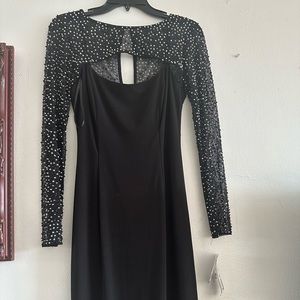 BETSY & ADAM
Petites Womens Cut-Out Long
Evening Dress size 14p new with tags